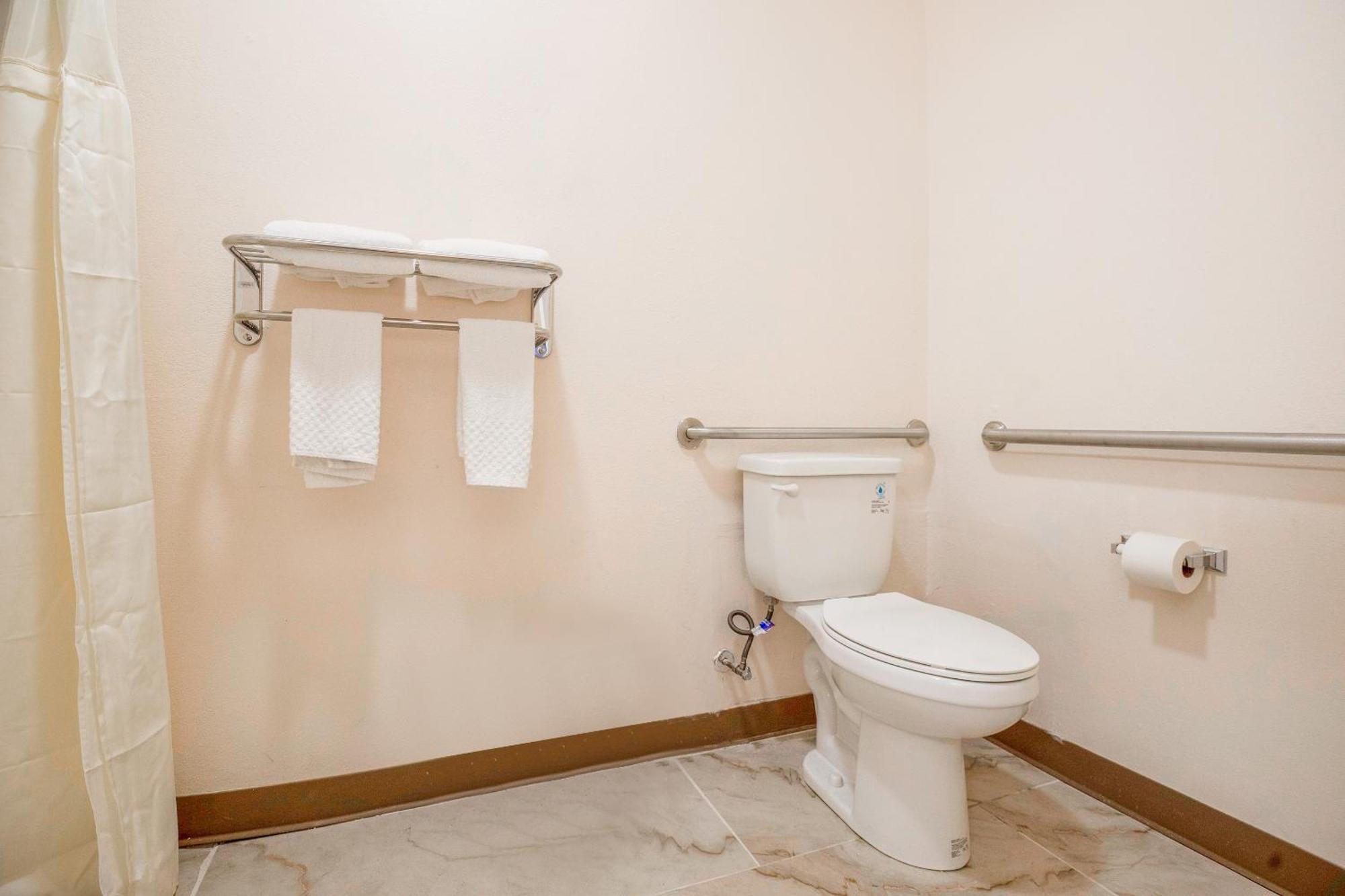 Oyo Hotel Adairsville Calhoun South I-75 Екстер'єр фото