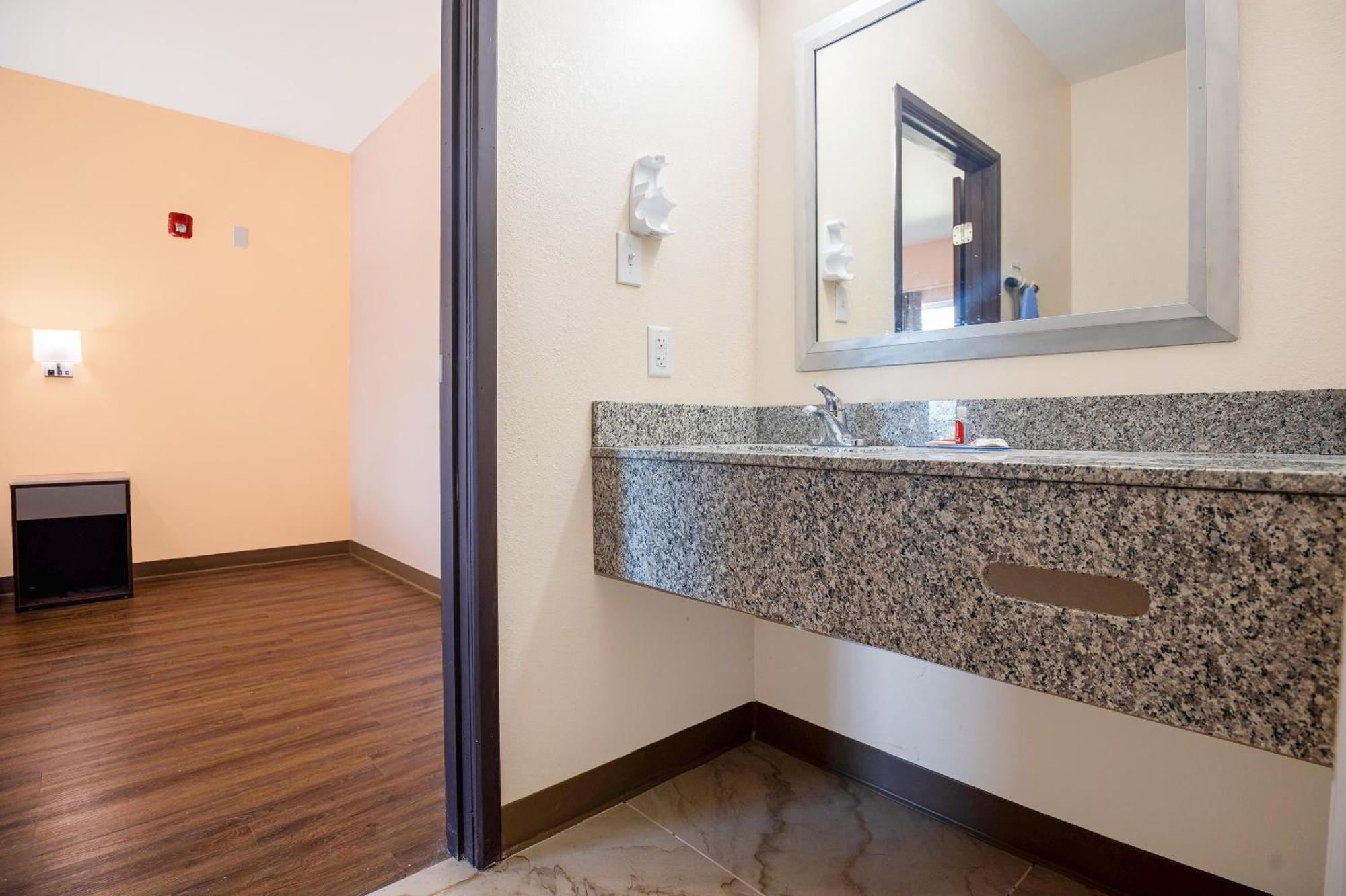 Oyo Hotel Adairsville Calhoun South I-75 Екстер'єр фото